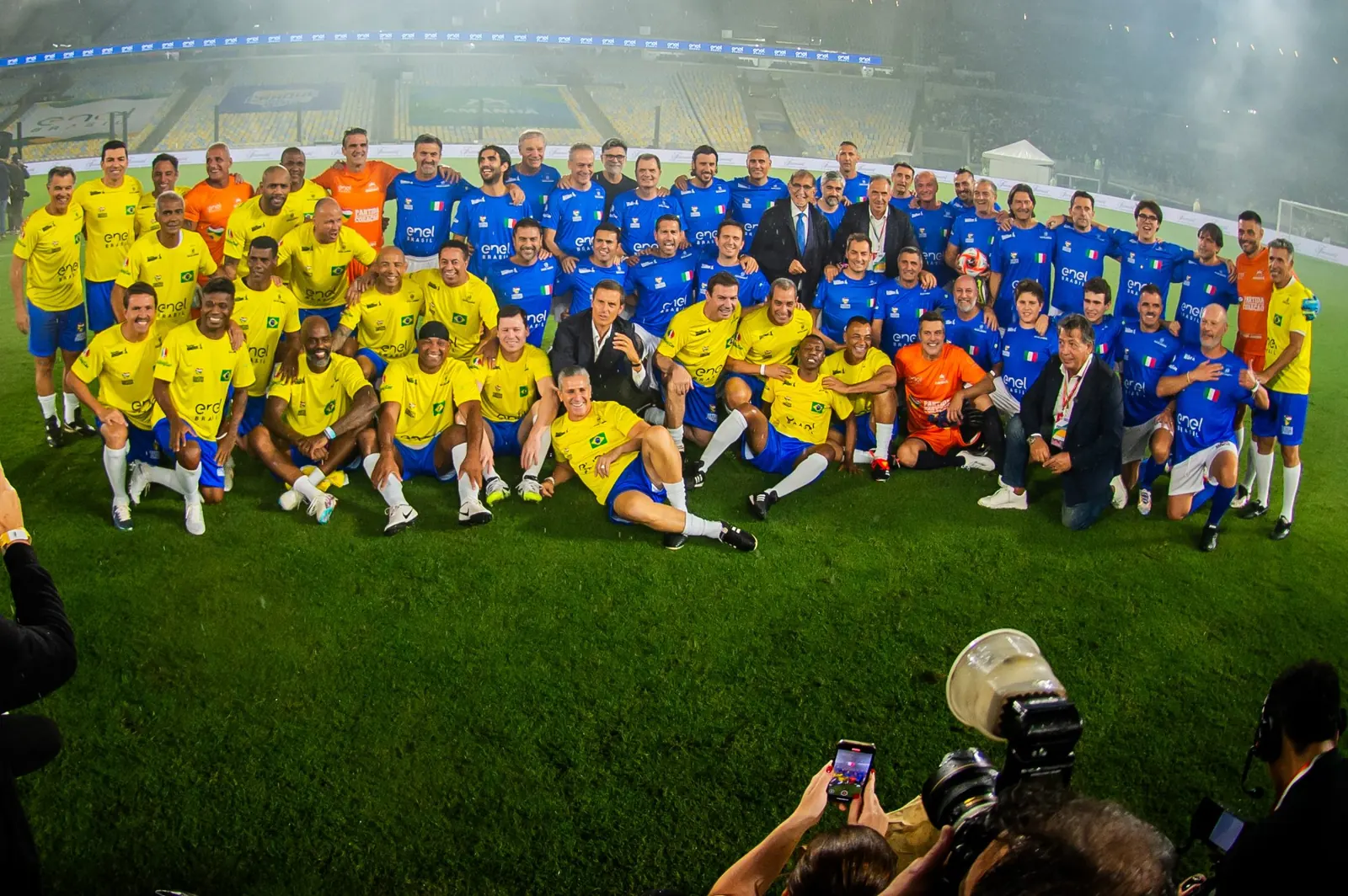 Partida do Coração en el estadio Maracanã con Enel Rio